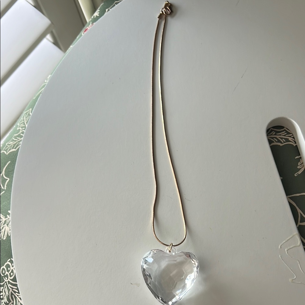 Elegant Gold Heart Pendant Necklace